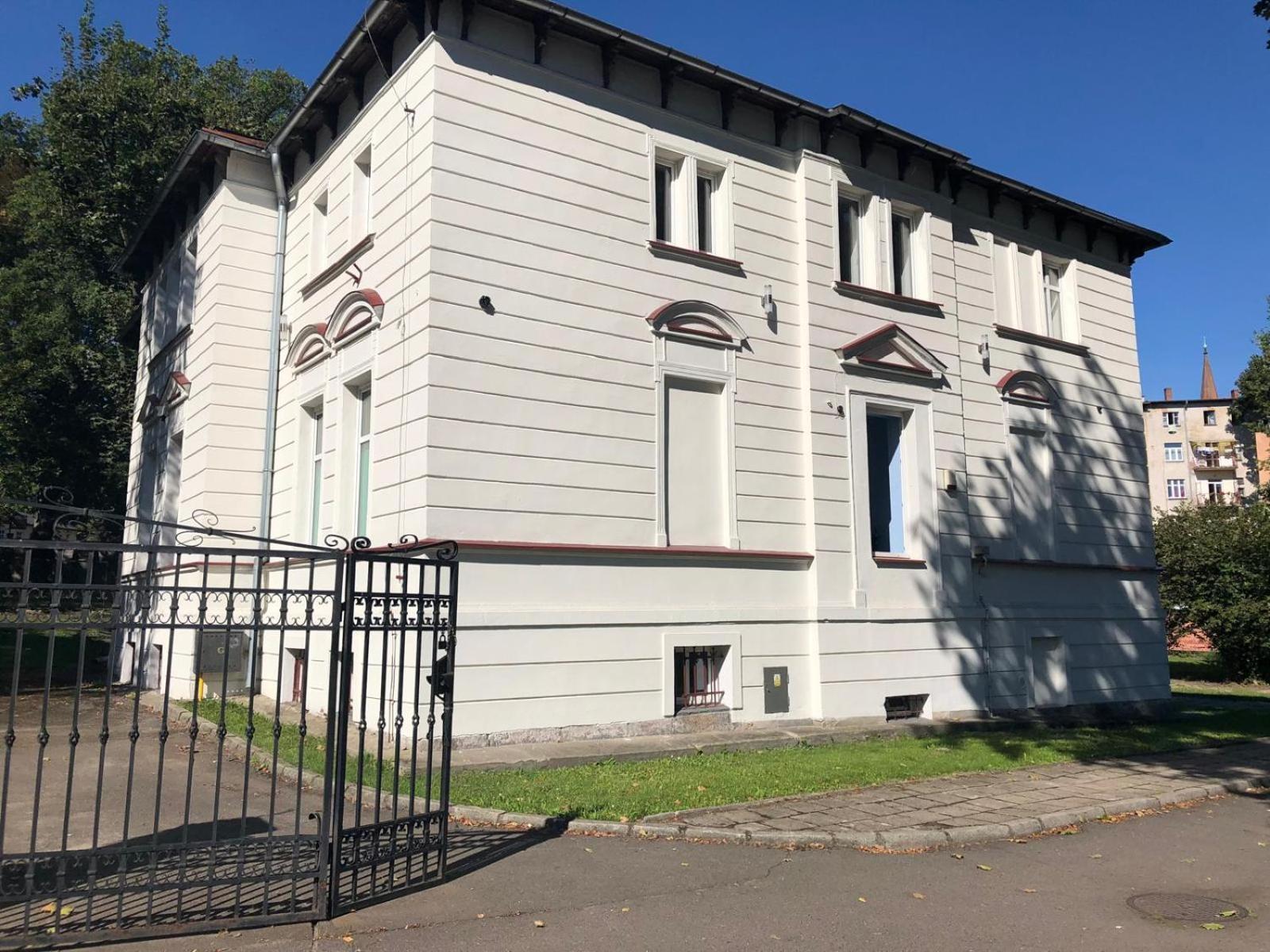 Apartamenty Przy Zamkowej W Walbrzychu Bagian luar foto