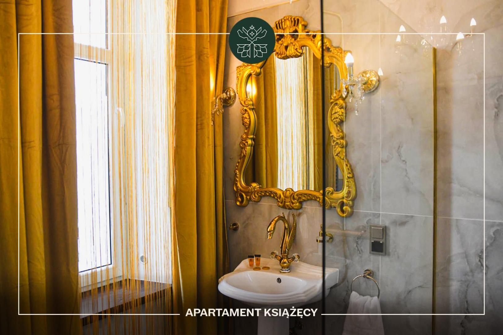 Apartamenty Przy Zamkowej W Walbrzychu Bagian luar foto
